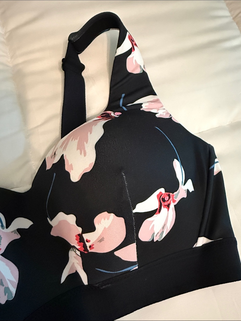 Floral-Print Black & Pink Wireless Sports Comfort Bra - Picture 3 of 7